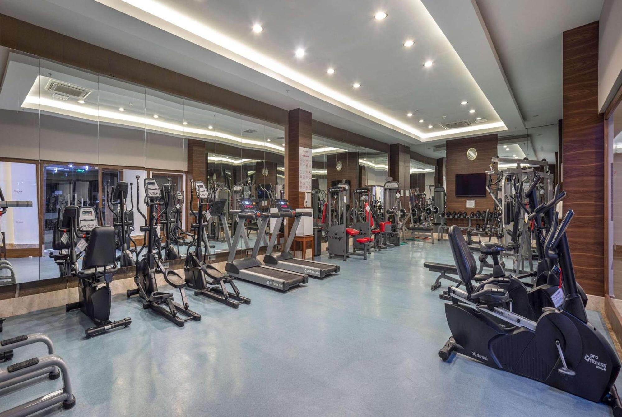 รามาดา รีสอร์ต บาย วินด์แฮม ลารา Hotel อันตัลยา ภายนอก รูปภาพ