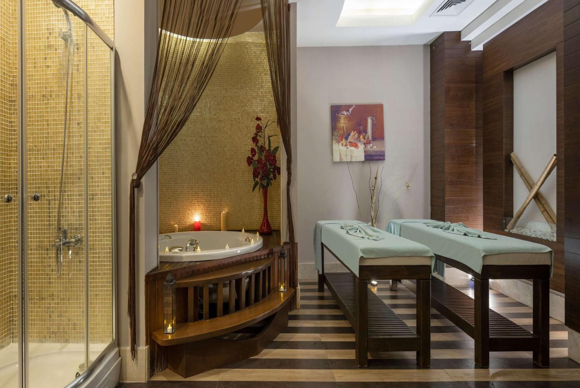 รามาดา รีสอร์ต บาย วินด์แฮม ลารา Hotel อันตัลยา ภายนอก รูปภาพ