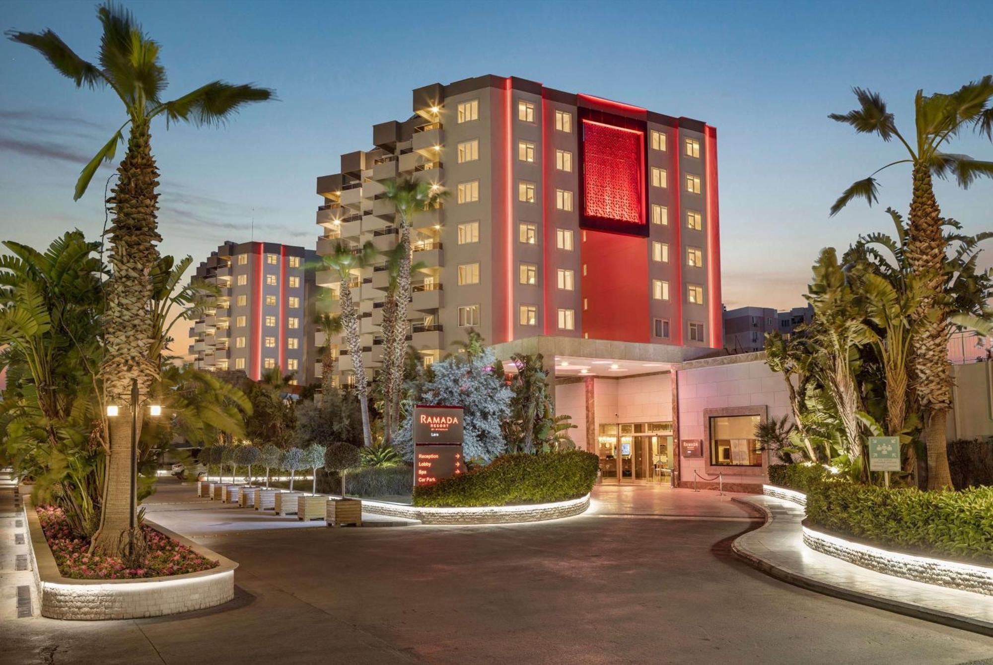 รามาดา รีสอร์ต บาย วินด์แฮม ลารา Hotel อันตัลยา ภายนอก รูปภาพ
